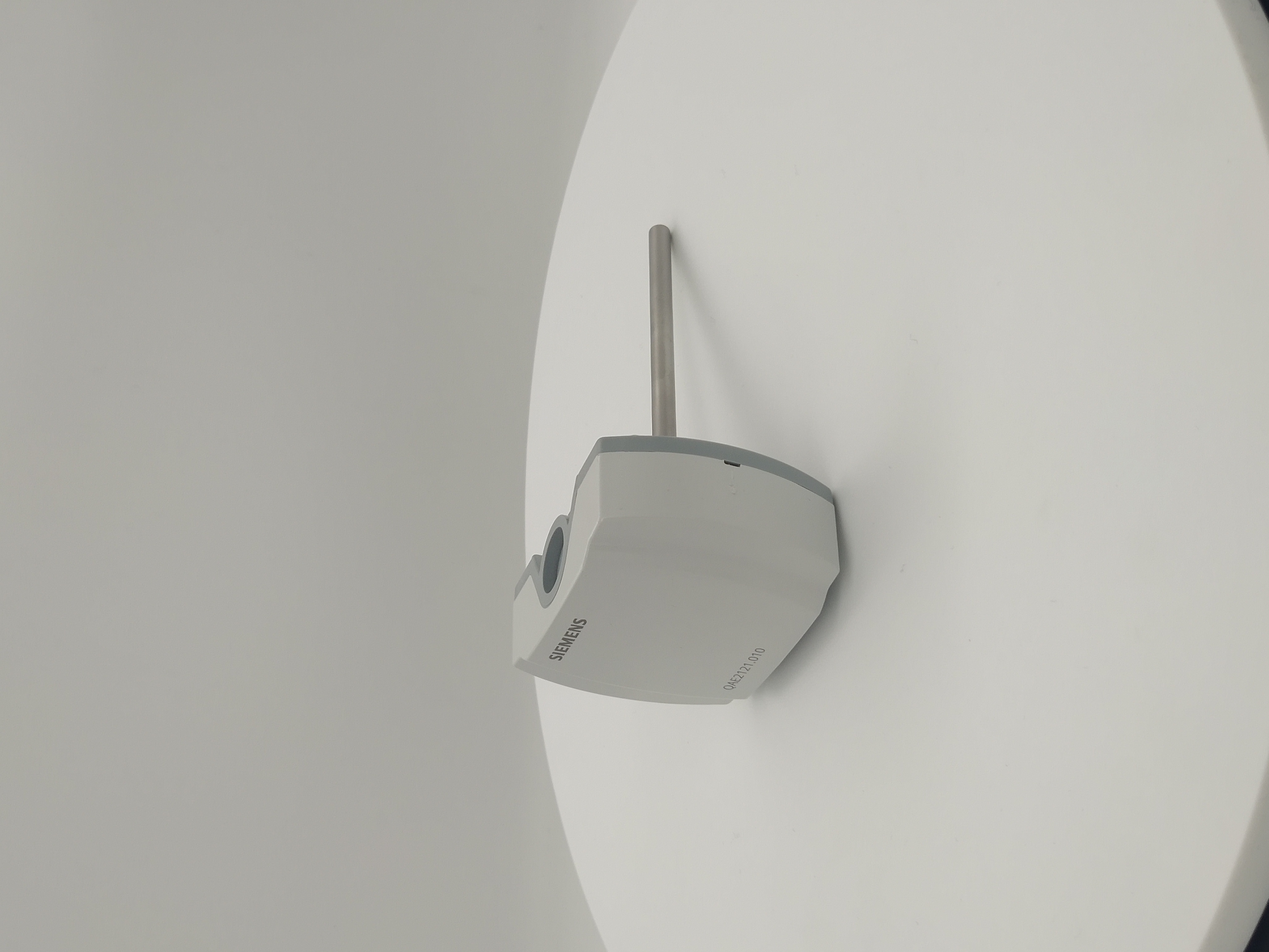 西门子QAE水管温度传感器